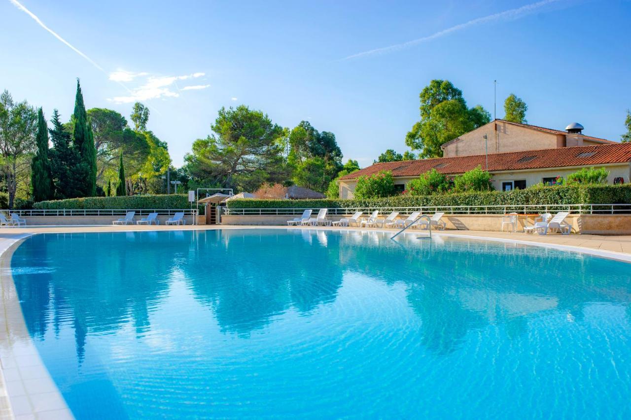 Hotel Le Castelet Saint Aygulf Esterno foto